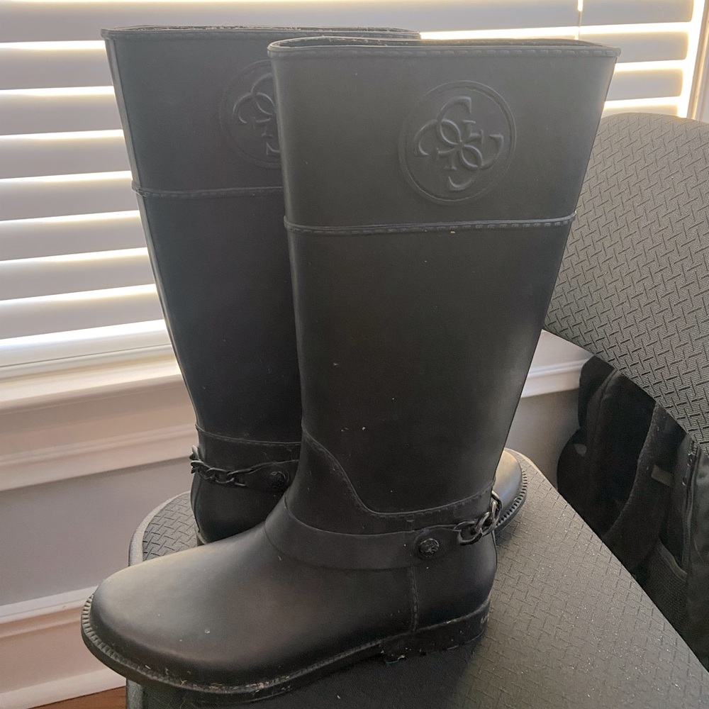 Black Rainboots GG